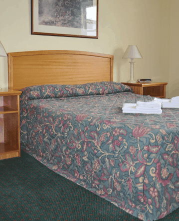 Meadowbrook Hotel - Accommodation QLD 1