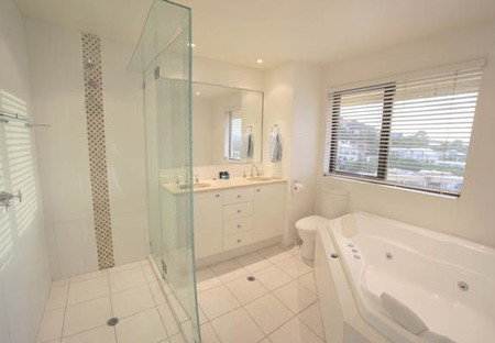 Coolum Caprice - Accommodation QLD 3