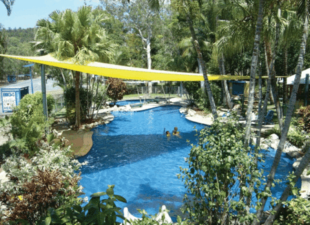 Airlie Cove Resort and Van Park - Accommodation QLD