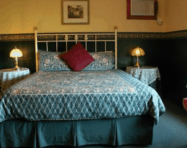 The Grandhouse York - Accommodation QLD 4