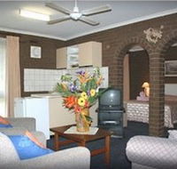Paradise Holiday Apartments Villas - Accommodation QLD