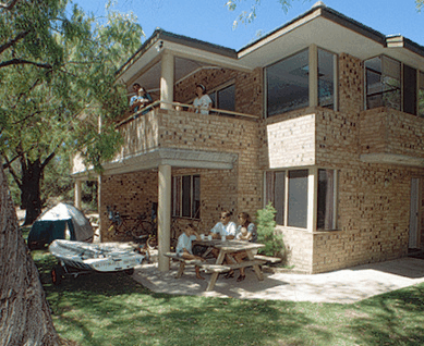 Siesta Park Holiday Resort - Accommodation QLD