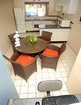 Balinese Motel - Accommodation QLD 2