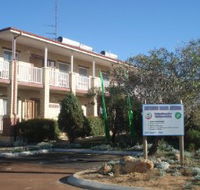 Baywatch Manor Resort - Accommodation QLD