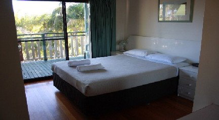 A Paradise Palms Resort - Accommodation QLD 2