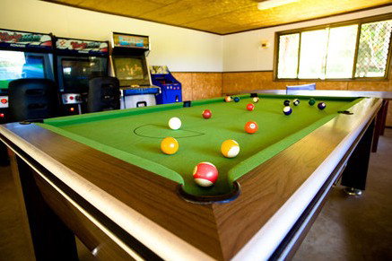 A Paradise Palms Resort - Accommodation QLD 4