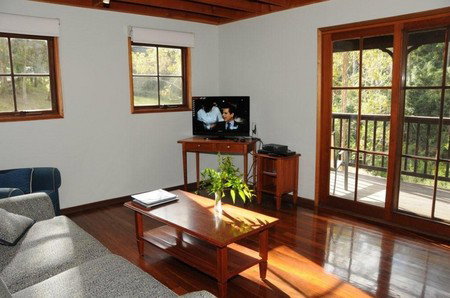 Hookes Creek Forest Retreat - Accommodation QLD 3