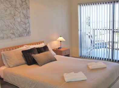Sorrento Luxury Apartments - Accommodation QLD 1