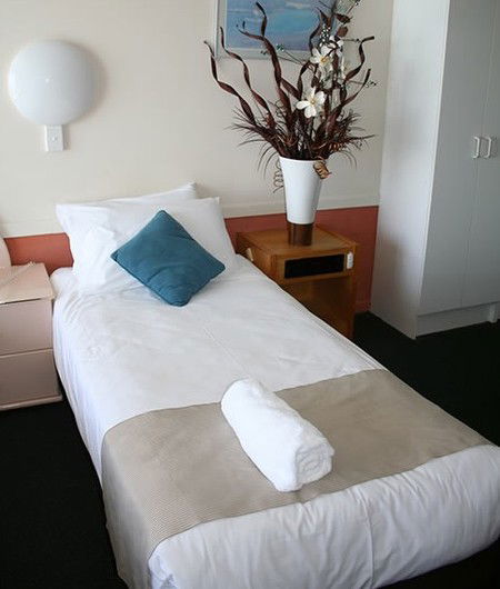 Bayview Tower - Accommodation QLD 1