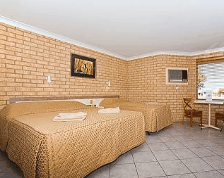 Potshot Hotel Resort - Accommodation QLD