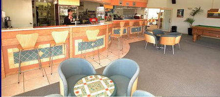 Sunraysia Resort - Accommodation QLD 5