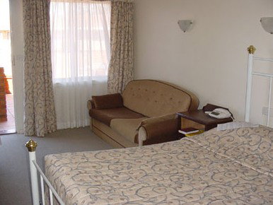 Ringwood Regent Motor Inn - Accommodation QLD 2