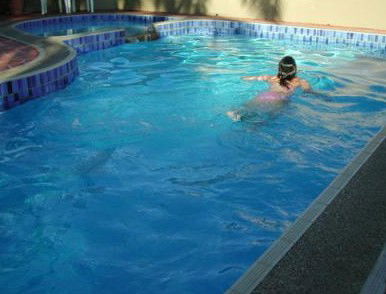 Tropical Gateway Motor Inn - Accommodation QLD 2