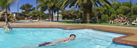 Macdonnell Range Holiday Park - Accommodation QLD 3