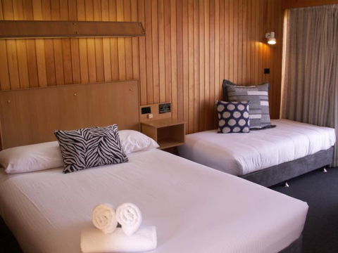 Court Street Motel - Accommodation QLD 1