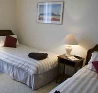 Hillsview Tourist Apartments - Accommodation QLD