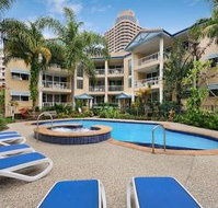 Surfers Beach Holiday Apartments - Accommodation QLD