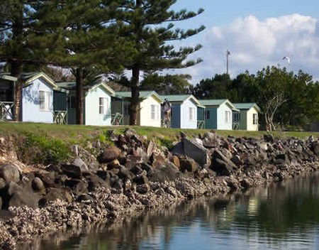 Calypso Holiday Park - Accommodation QLD 2
