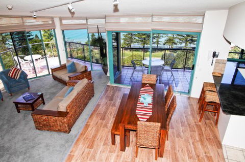The Waterview Resort - Accommodation QLD 3