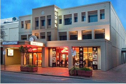 O'Connell Inn - Accommodation QLD 0