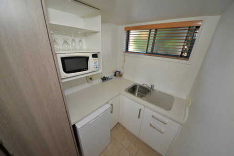 Rockpool Motor Inn - Accommodation QLD 6