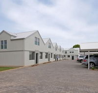 Hello Adelaide Motel  Apartments - Accommodation QLD