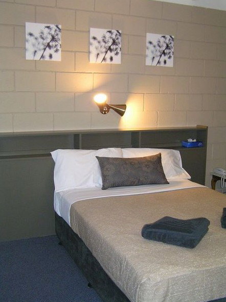 Old Mill Motel, Dongara - Accommodation QLD 5
