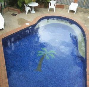 Palms Motel - Accommodation QLD 0
