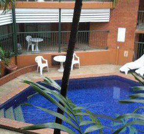 Palms Motel - Accommodation QLD 1