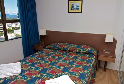 Promenade Apartments - Accommodation QLD 0