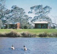 Compass Country Cabins - Accommodation QLD
