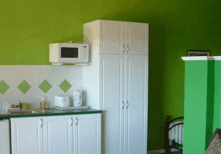 Bayleaf Rural Getaway - Accommodation QLD 4