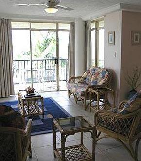 Bayview Beach Holiday Apartments - Accommodation QLD 3