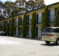 Mulgrave Court Motor Inn - Accommodation QLD