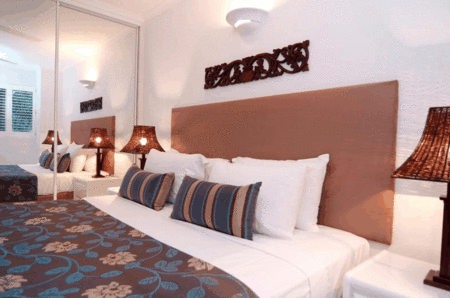Agincourt Beachfront Apartments - Accommodation QLD 1