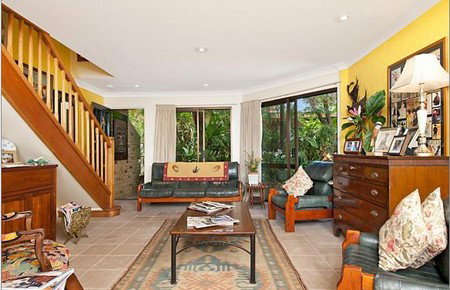 Sandals - Accommodation QLD 2