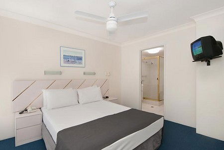 Atrium Resort - Accommodation QLD 3