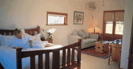 Carriages Country House - Accommodation QLD 3
