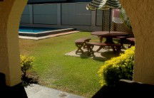 Coral Sands Motel - Accommodation QLD 2