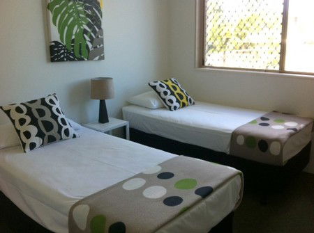 Miami Beachside Apartments - Accommodation QLD 1