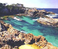 Del Costa Holiday Villas - Accommodation QLD 3