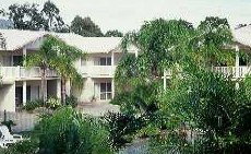 Sailz Boutique Holiday Villas - Accommodation QLD 1