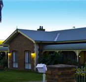 Lincoln Cottage Motor Inn - Accommodation QLD