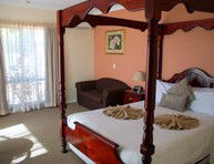 Lincoln Cottage Motor Inn - Accommodation QLD 3