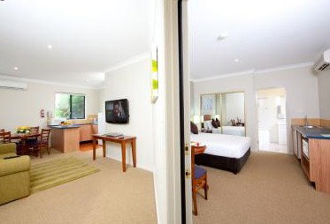Pokolbin Hills Chateau Resort - Accommodation QLD 2