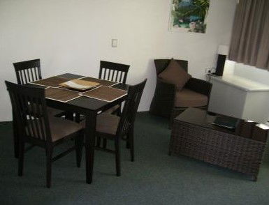 Reef Adventureland Motor Inn - Accommodation QLD 4