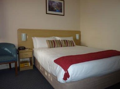 Best Western Ashfield Philip Lodge Motel - Accommodation QLD 1