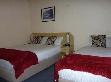 Best Western Ashfield Philip Lodge Motel - Accommodation QLD 4