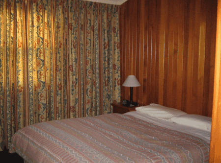 Valhalla Lodge - Accommodation QLD 3