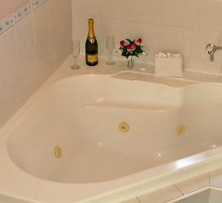 Forster Palms Motel - Accommodation QLD 1